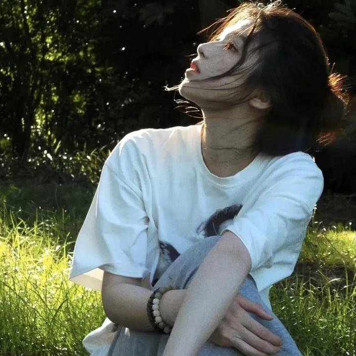那一个晚上海报